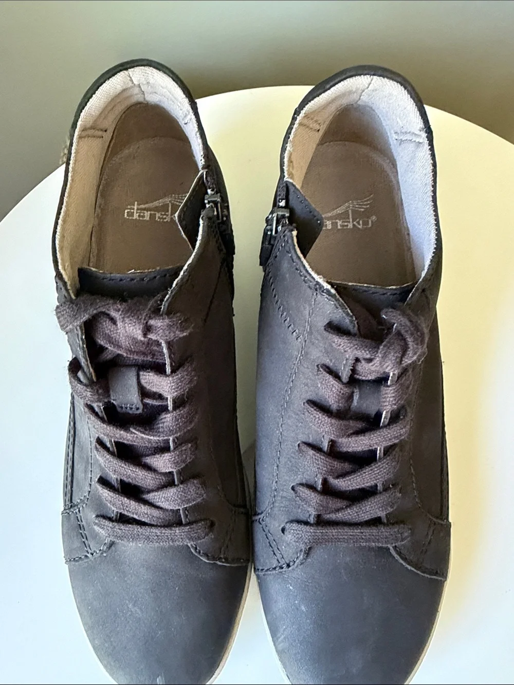 Dansko Onyx Black Milled Nubuck High Top Sneaker Booties Side Zip Comfort Size38